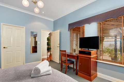 Durham Lodge - Tourism Search 5