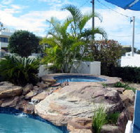 Estoril On Moffat Holiday Apartments - Tourism Search