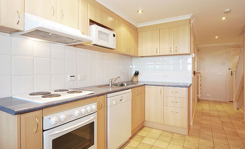 Arlberg Hotel Mt Buller - Tourism Search 5