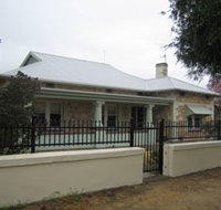 Naracoorte Cottages - MacDonnell House - Tourism Search