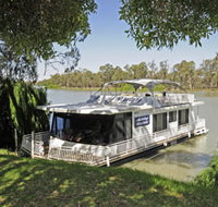 Moving Waters Self Contained Moored Houseboat - Tourism Search