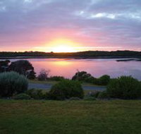 Lake View Apartments - Tourism Search