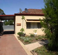 Loxton Smiffy's Bed And Breakfast Sadlier Street - Tourism Search