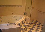 Naracoorte Cottages - MacDonnell House - Tourism Search 4