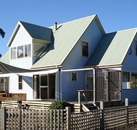 The Big Blue Retreat - Tourism Search