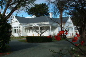 Huonville Guesthouse - Tourism Search 0