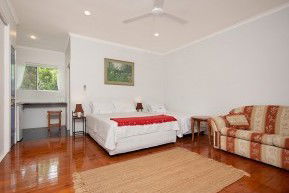Jungara Cairns  Bed And Breakfast - Tourism Search 3