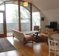 Surveyor's Hill Bed and Breakfast - Tourism Search