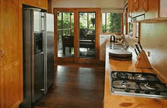 Mavis's Kitchen And Cabins - Tourism Search 3