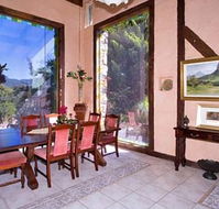 Castle On The Hill Bed and Breakfast - Tourism Search