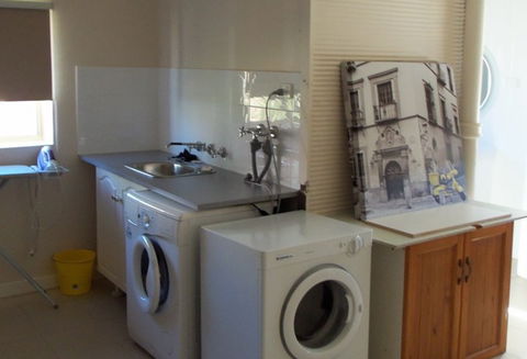 Apartment 2 On Oxide - Tourism Search 3