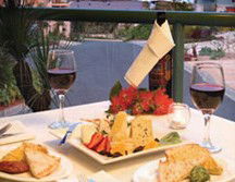 Aqualuna Beach Resort - Tourism Search 4