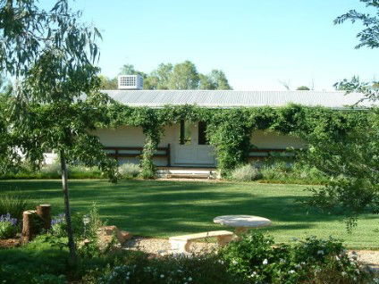 Wilga Park Cottage - Tourism Search 0