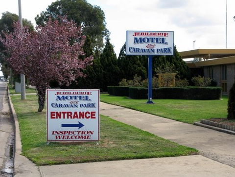 Jerilderie Motel And Caravan Park - Tourism Search 0