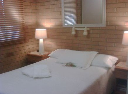 Shoreline Apartments Woodgate Beach - Tourism Search 5