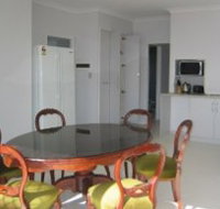 Olas Holiday House - Tourism Search