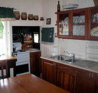 Dillons Cottage - Tourism Search