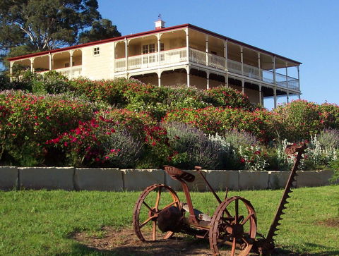R On The Downs Rural Retreat - Tourism Search 0