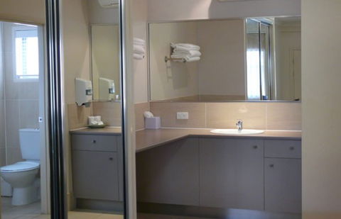 Country Comfort Toowoomba - Tourism Search 3