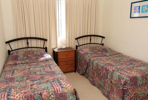 Apartments Paradise Grove - Tourism Search 5