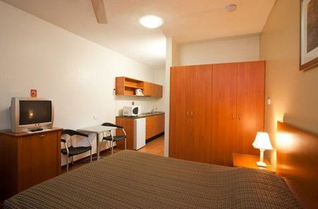 Vitina Studio Motel - Tourism Search 2