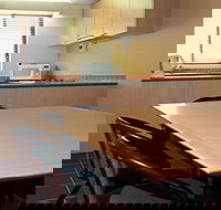 Ayers Rock Resort - The Lost Camel Hotel By Voyages - Tourism Search