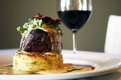 Avoca Hotel - Tourism Search 0