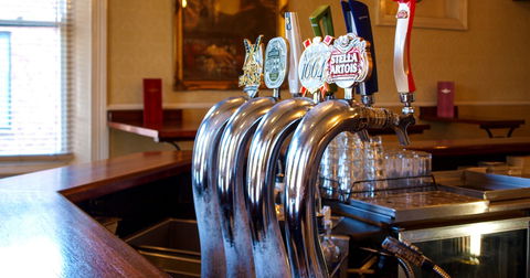 GILBERT STREET HOTEL - Tourism Search 0