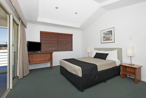 Comfort Inn & Suites Northgate - Tourism Search 8