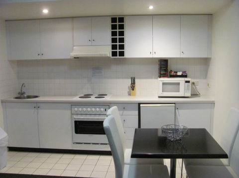 Apartments On Flemington - Tourism Search 7
