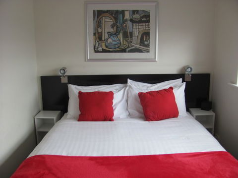 Apartments On Flemington - Tourism Search 9