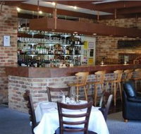 Deer Park Motor Inn - Tourism Search