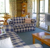 Myrtle Creek Cottages - Tourism Search