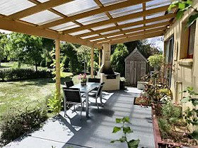 Grandma Housemove - Tourism Search 0