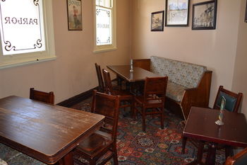 Australian Heritage Hotel - Tourism Search 9