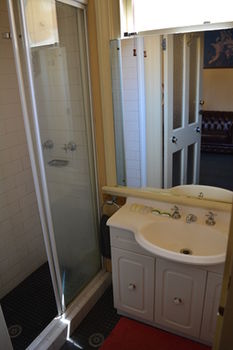 Australian Heritage Hotel - Tourism Search 17