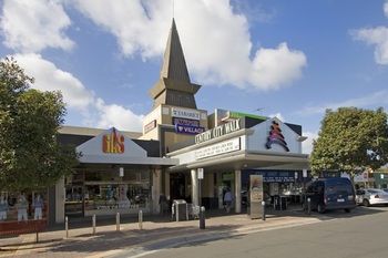 Apartments @ Glen Central ViQi - Tourism Search 12