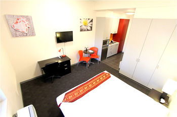 Alston Apartments Hotel - Tourism Search 6