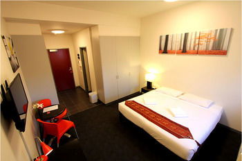 Alston Apartments Hotel - Tourism Search 12