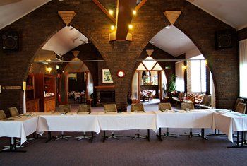 Airport Motel Sir Francis Drake - Tourism Search 1