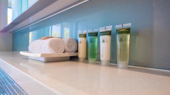 White Shells Luxury Apartments - Tourism Search 37