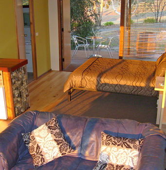 Valley Farm Vineyard Cottages - Tourism Search 14