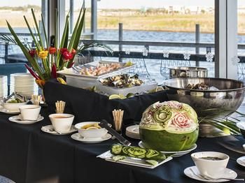 Best Western Plus Lake Kawana Hotel - Tourism Search 1