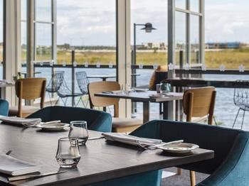 Best Western Plus Lake Kawana Hotel - Tourism Search 33