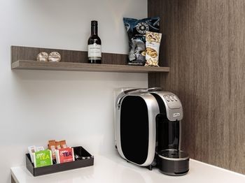 Best Western Plus Lake Kawana Hotel - Tourism Search 43