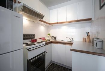 Apartment2c - Ormond - Tourism Search 7
