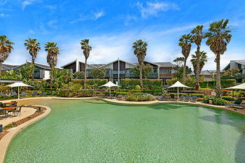 Magenta Studio Room - Tourism Search 1