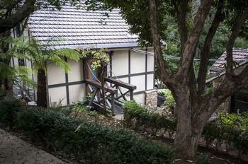 Aquila Nova Retreat - Tourism Search 9