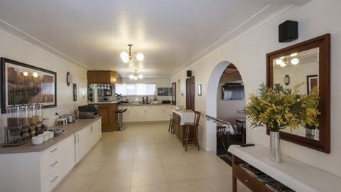 BEST WESTERN Applegum Inn - Tourism Search 0