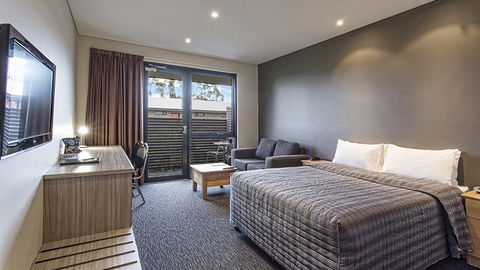 BEST WESTERN Foreshore Motel - Tourism Search 1